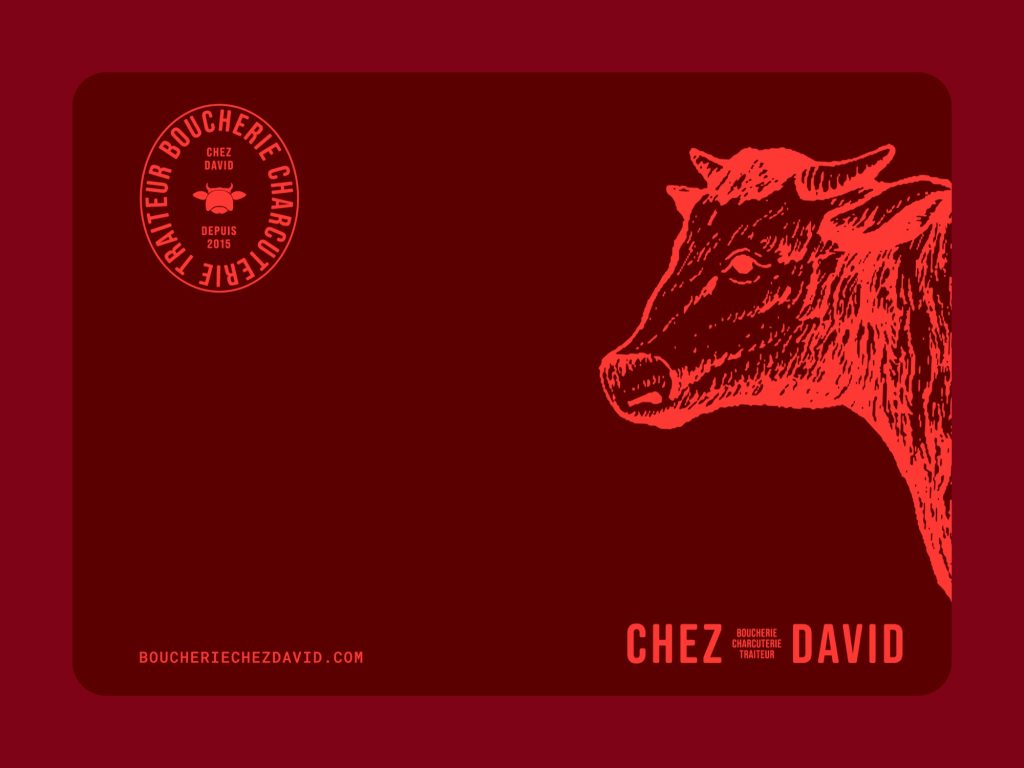 Carte bordeaux Chez David avec illustration de vache, badge et adresse du site